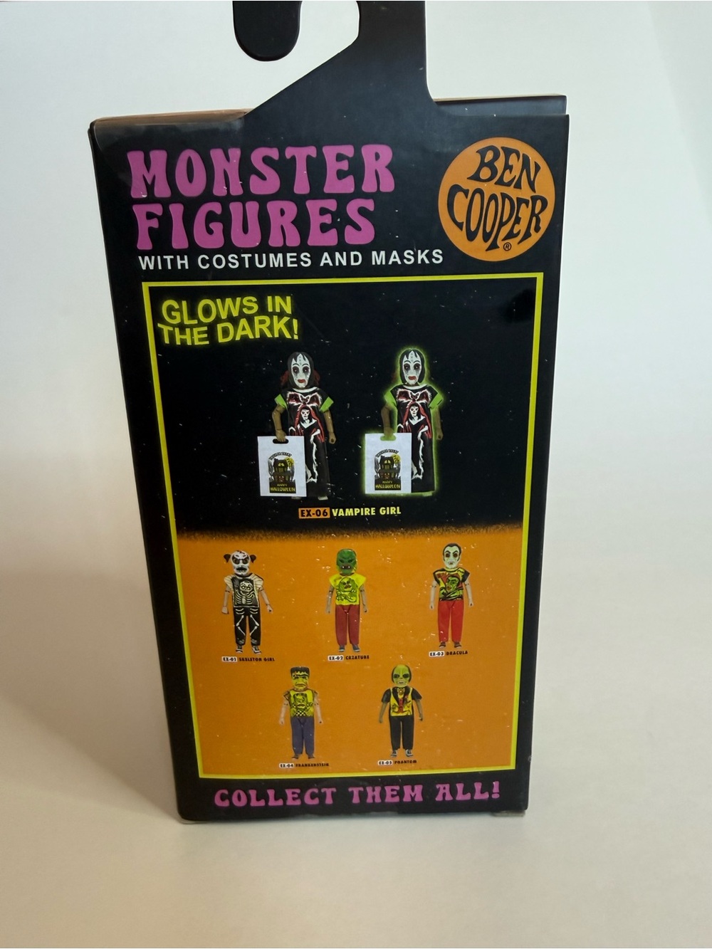 NECA * BEN COOPER Monster Series 1 * GLOW IN THE DARK VAMPIRE GIRL * NIB - Picture 4 of 5